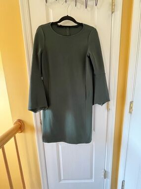Lafayette 148 New York Olive Green Bell-Sleeve Shift Dress